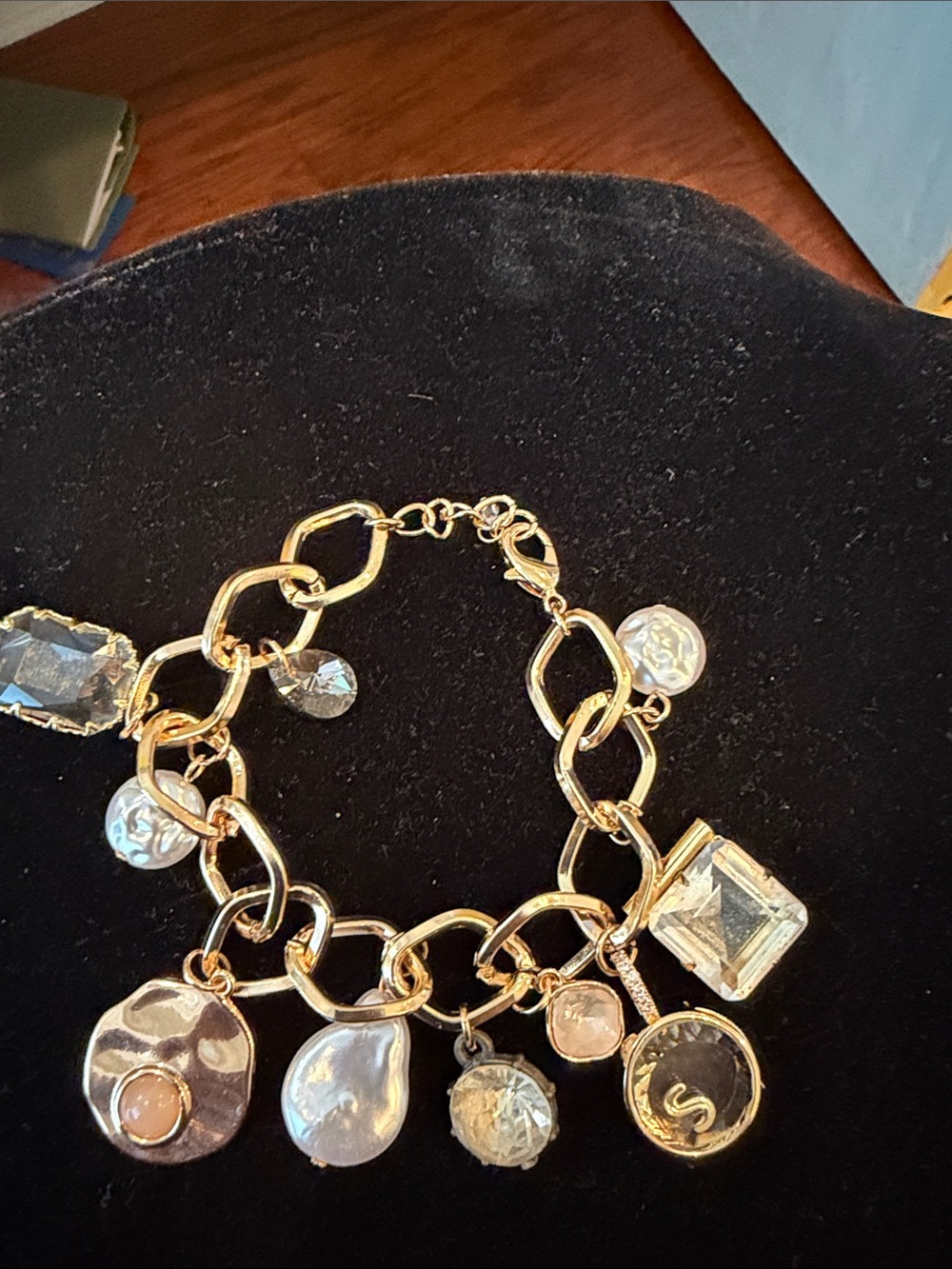 Gold Charm Link Bracelet 
Reasonable Offers Accepted